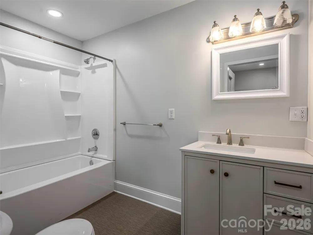 172 Reed Street Canton, NC 28716