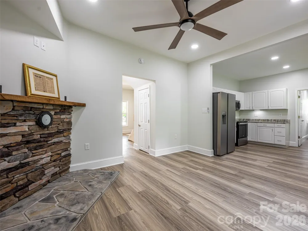 172 Reed Street Canton, NC 28716