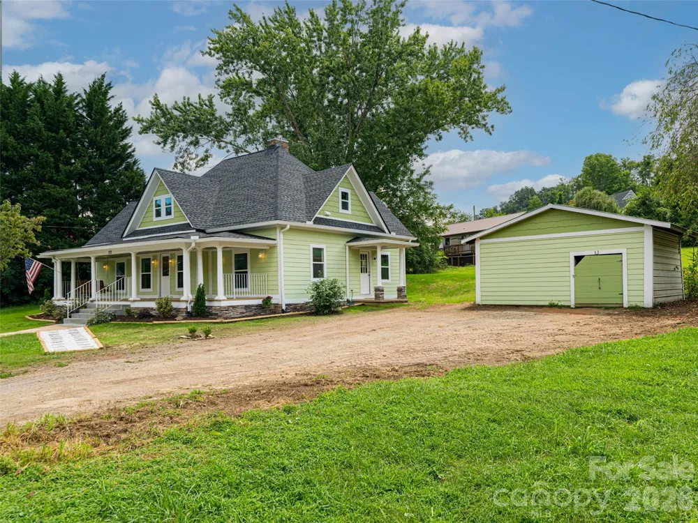 172 Reed Street Canton, NC 28716