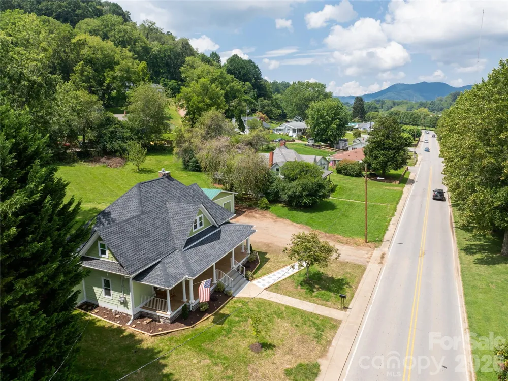 172 Reed Street Canton, NC 28716