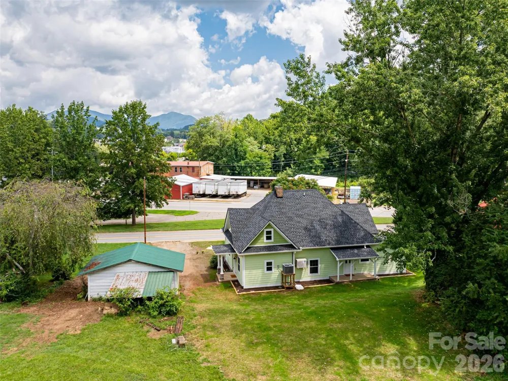 172 Reed Street Canton, NC 28716