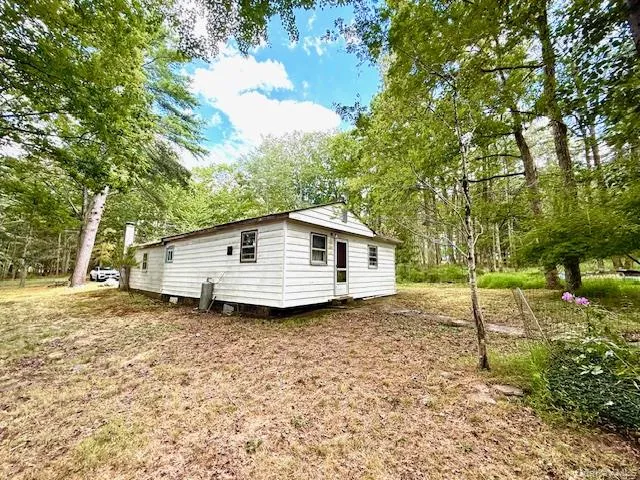 8 Anna Drive Glen Spey, NY 12737