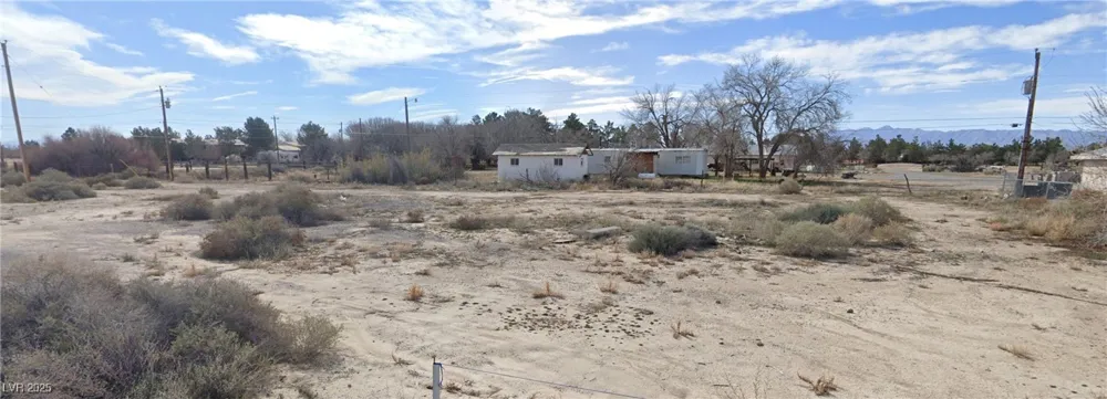 1061 W Sierra Vista Pahrump, NV 89060