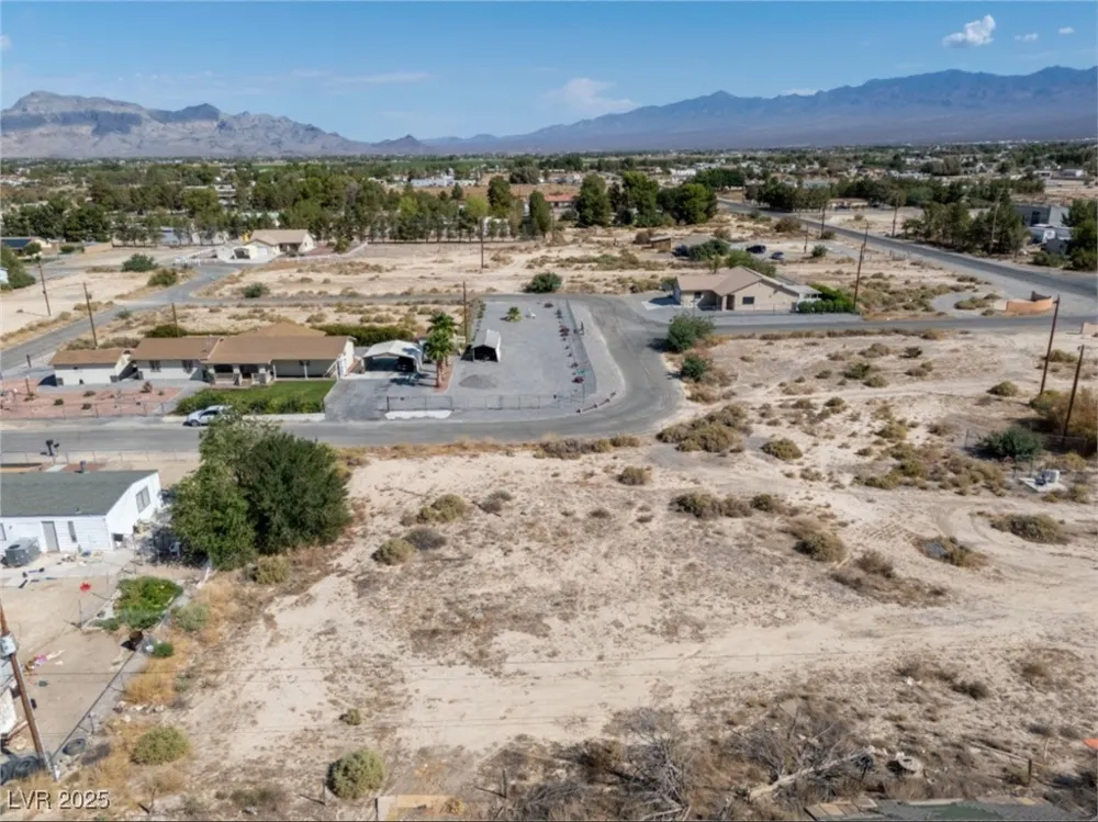 1061 W Sierra Vista Pahrump, NV 89060