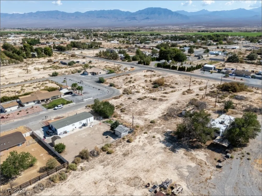1061 W Sierra Vista Pahrump, NV 89060