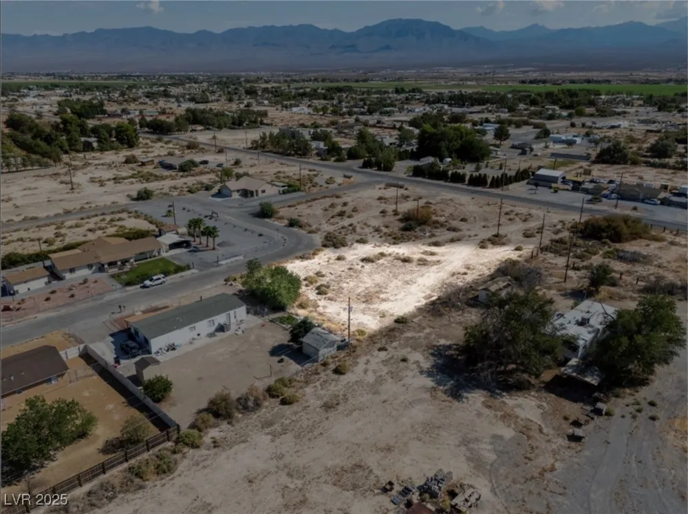 1061 W Sierra Vista Pahrump, NV 89060