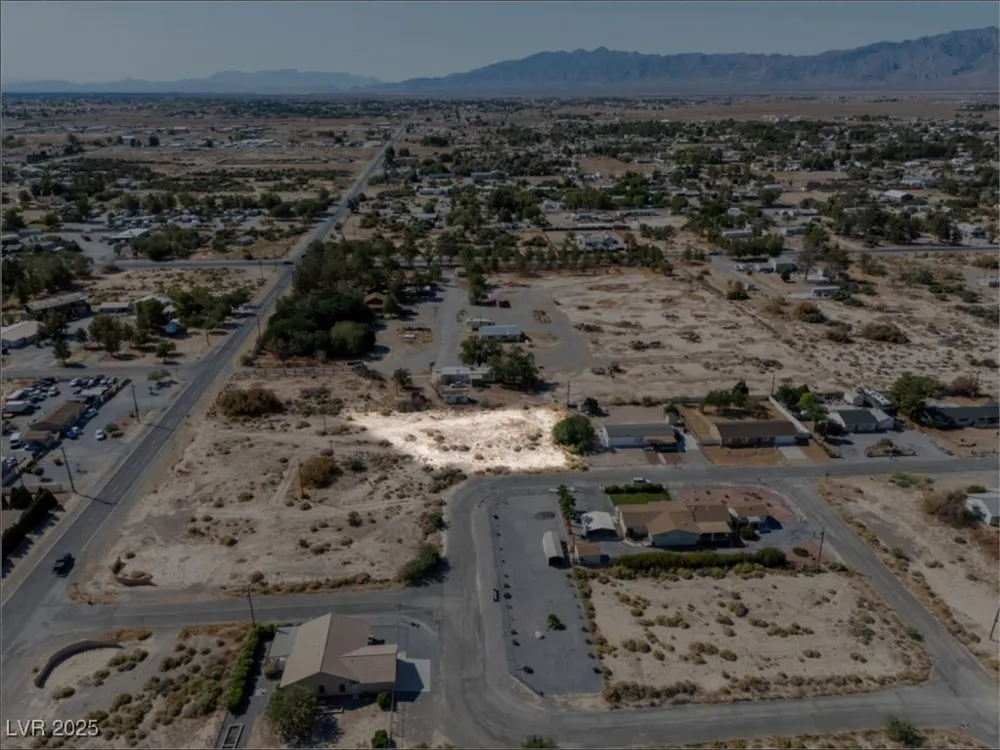 1061 W Sierra Vista Pahrump, NV 89060