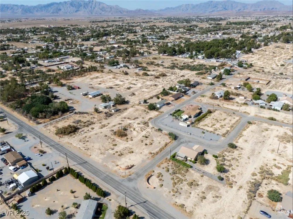 1061 W Sierra Vista Pahrump, NV 89060