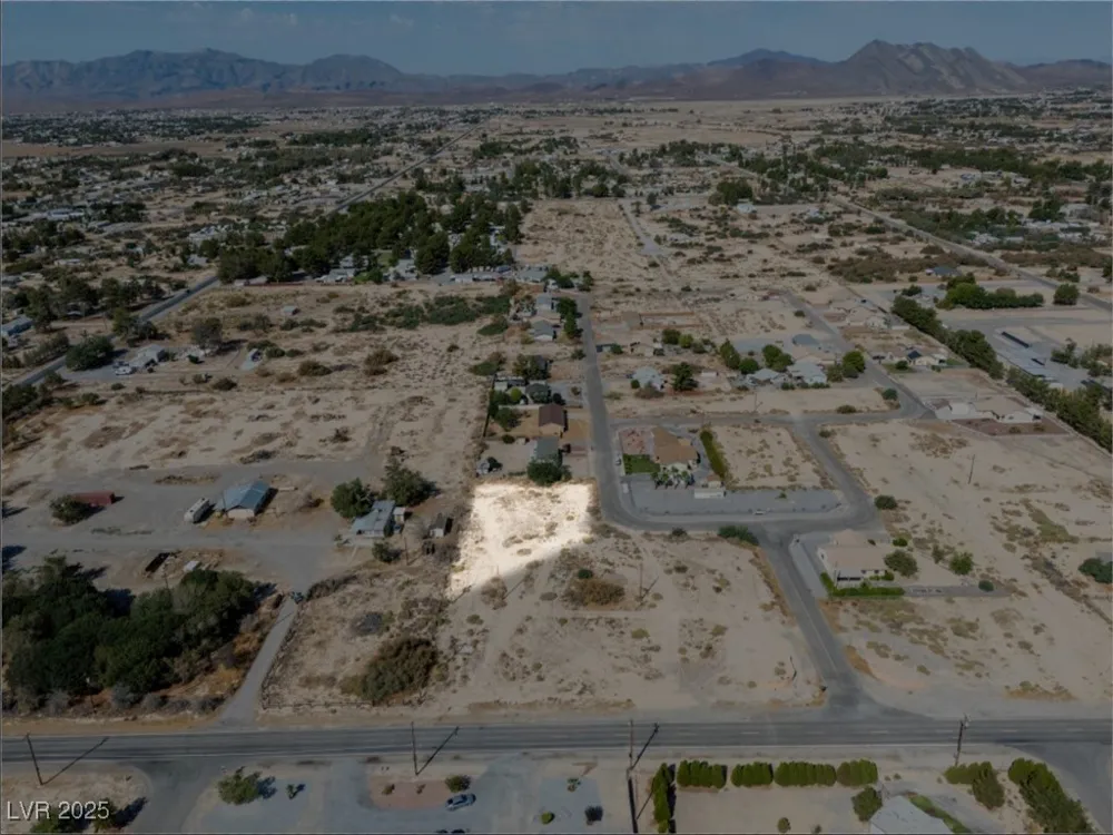 1061 W Sierra Vista Pahrump, NV 89060