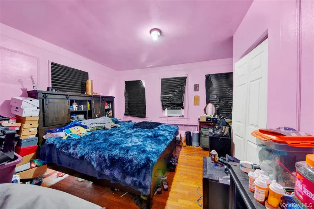 4122 Wickham Avenue Bronx, NY 10466