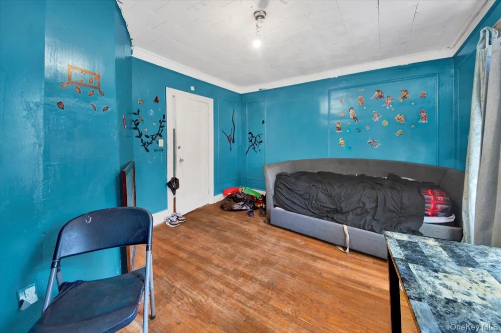 4122 Wickham Avenue Bronx, NY 10466