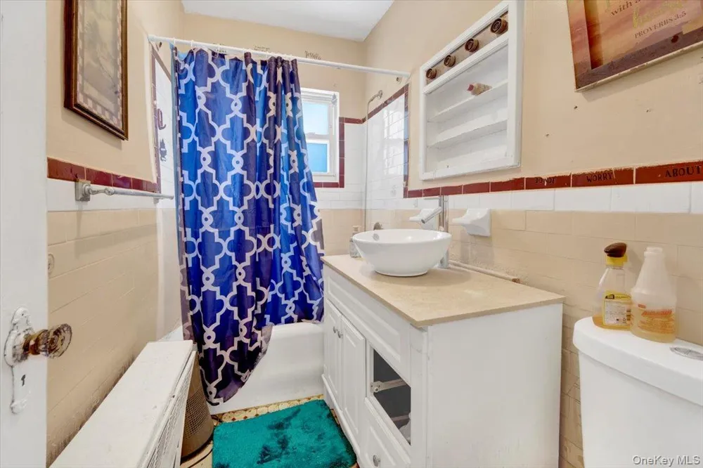 4122 Wickham Avenue Bronx, NY 10466