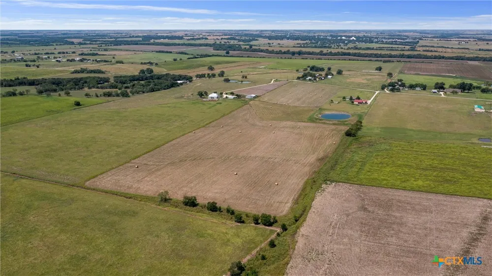 12473 County Road 440 Thorndale, TX 76577