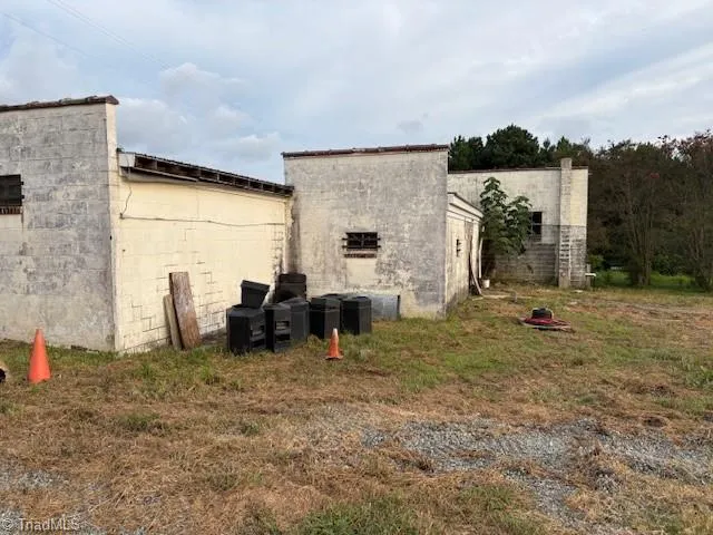 1610 NC Highway 61 Whitsett, NC 27377