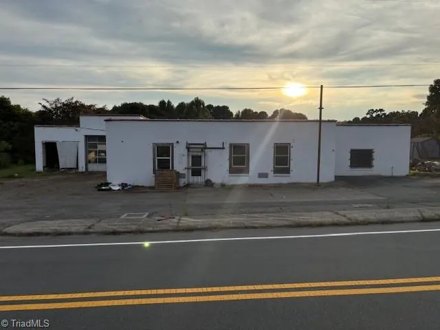 1610 NC Highway 61 Whitsett, NC 27377
