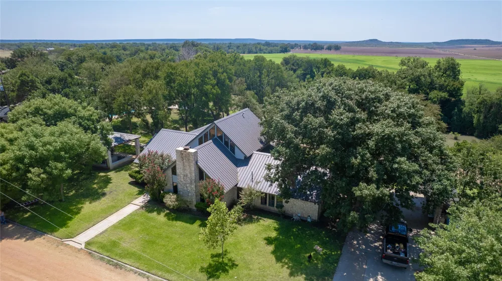 4075 W US Highway 190 C San Saba, TX 76877