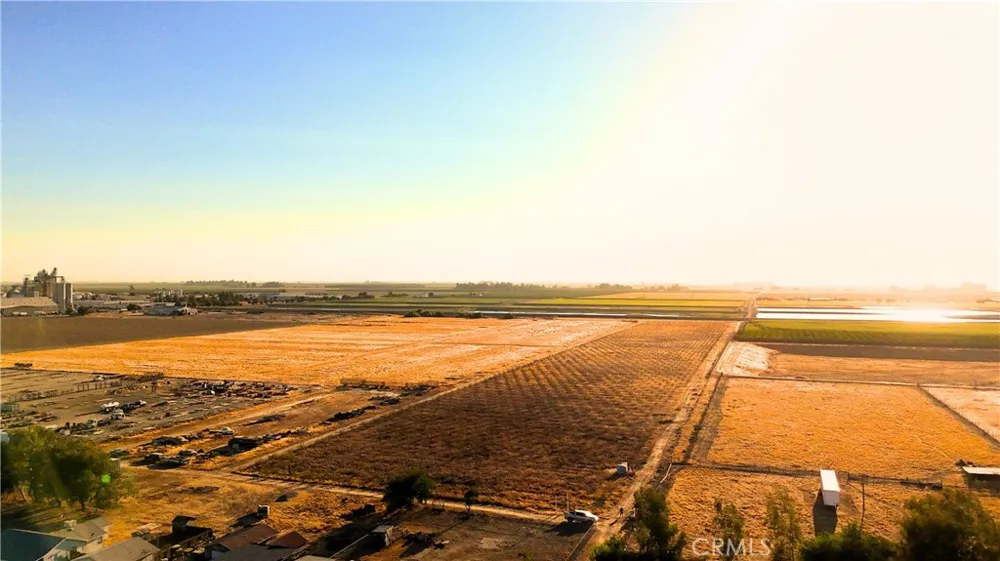 APN #018-232-070-000 Hanford, CA 93230