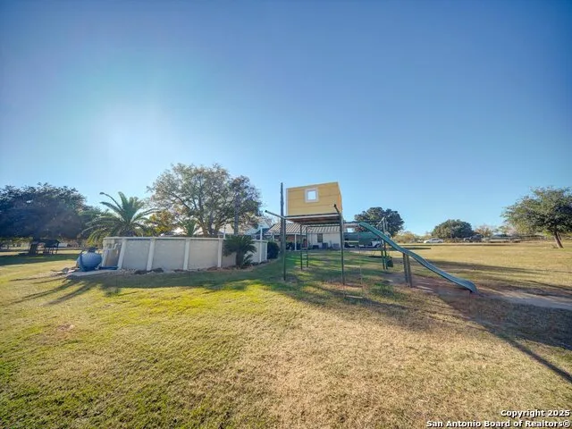 3010 E FM 1518 St Hedwig, TX 78152