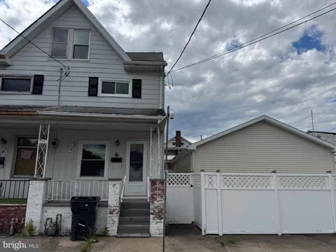 6 S SPRUCE STREET