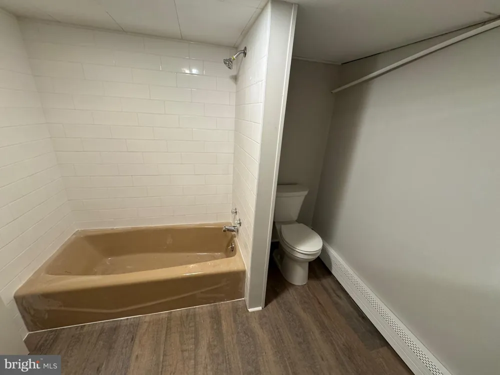 6 S SPRUCE STREET Mount Carmel, PA 17851