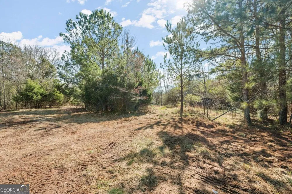 4 W Farm RD Jefferson, GA 30549