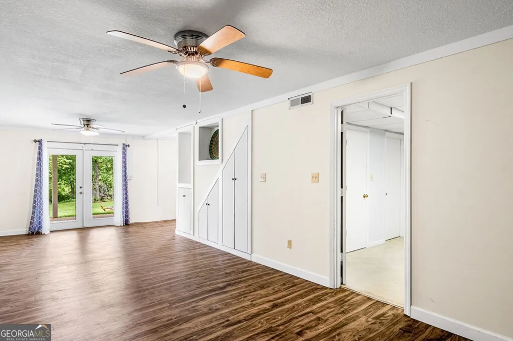 55 Chatuge Hills DR Hayesville, NC 28904