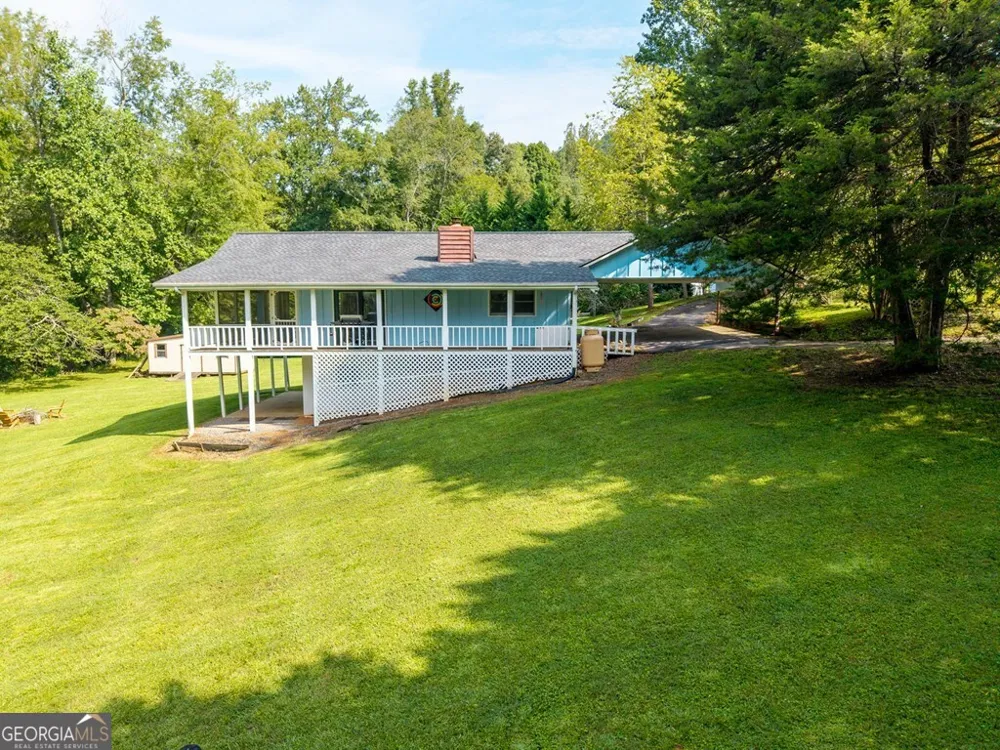 55 Chatuge Hills DR Hayesville, NC 28904