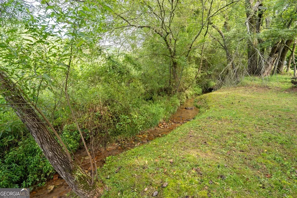 55 Chatuge Hills DR Hayesville, NC 28904