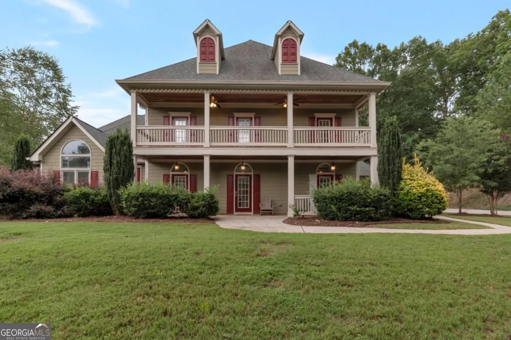 100 Hardwood LN Canton, GA 30115