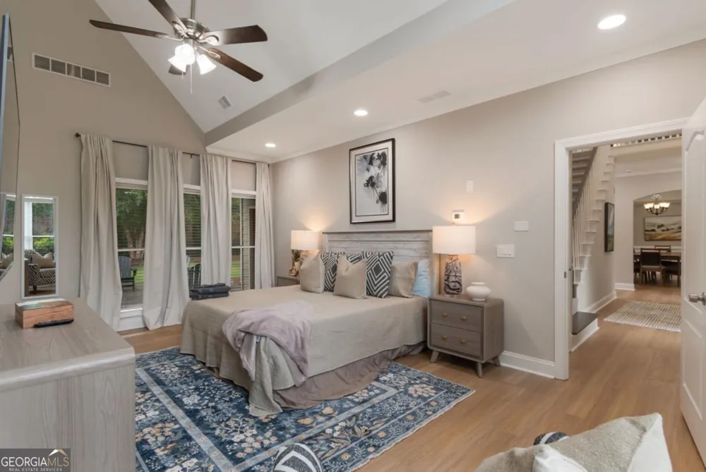 100 Hardwood LN Canton, GA 30115