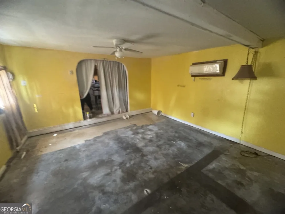 331 S Green ST Swainsboro, GA 30401