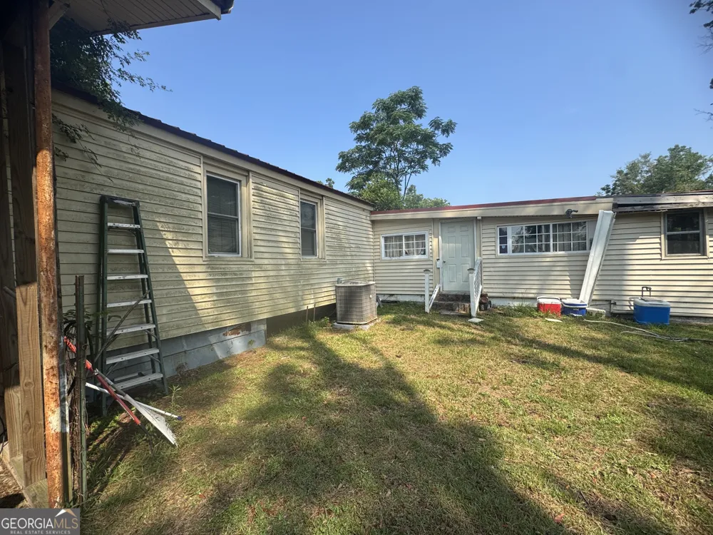 331 S Green ST Swainsboro, GA 30401