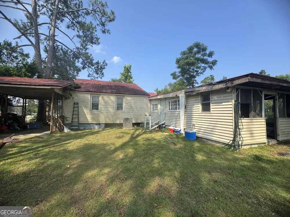331 S Green ST Swainsboro, GA 30401