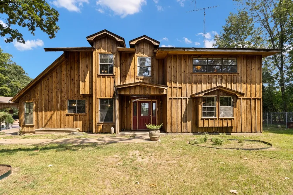 750 US HIGHWAY 287 Palestine, TX 75803