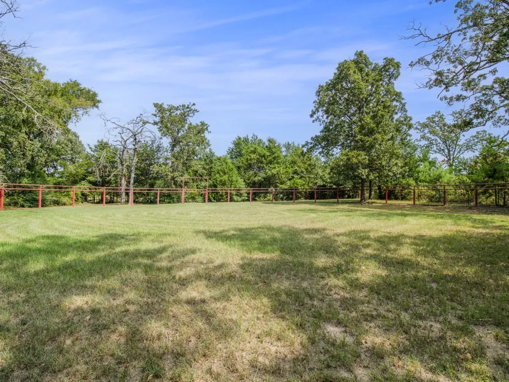 750 US HIGHWAY 287 Palestine, TX 75803