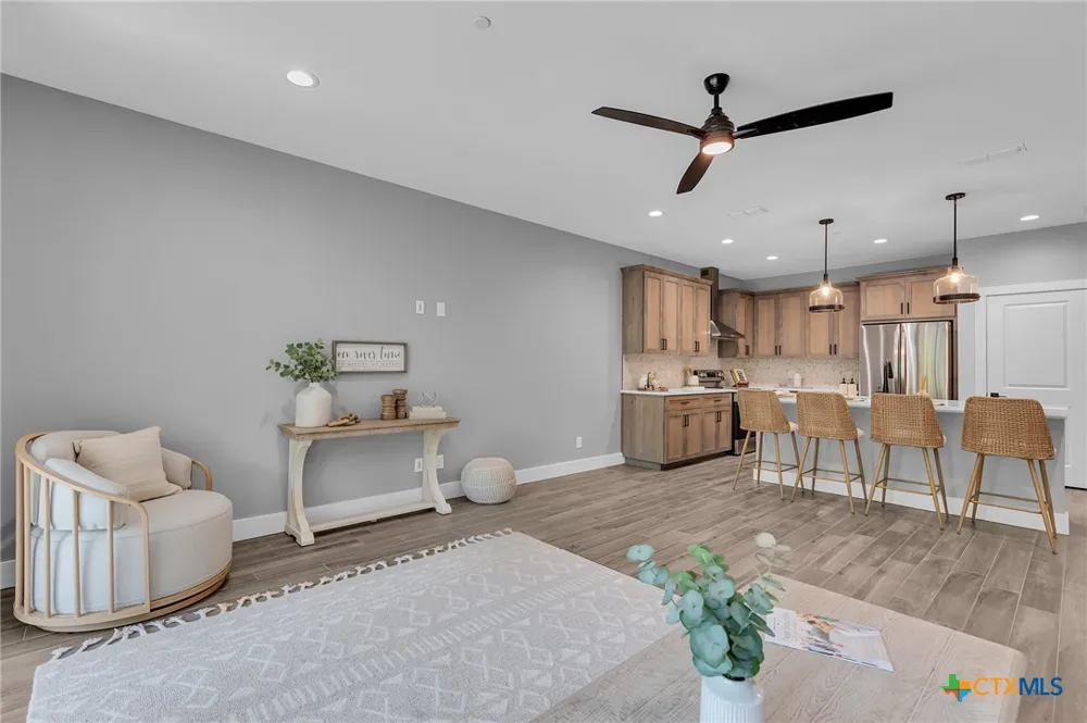 540 River Run #214 New Braunfels, TX 78132