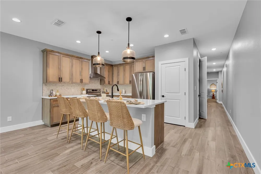 540 River Run #214 New Braunfels, TX 78132