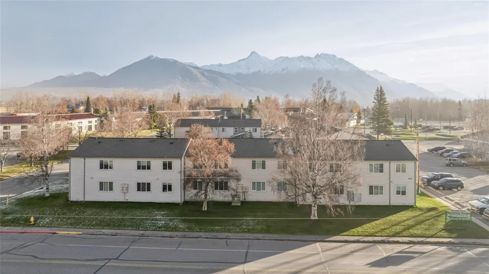 424 E Dogwood Ave Palmer, AK 99645