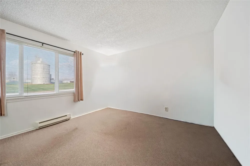 424 E Dogwood Ave Palmer, AK 99645