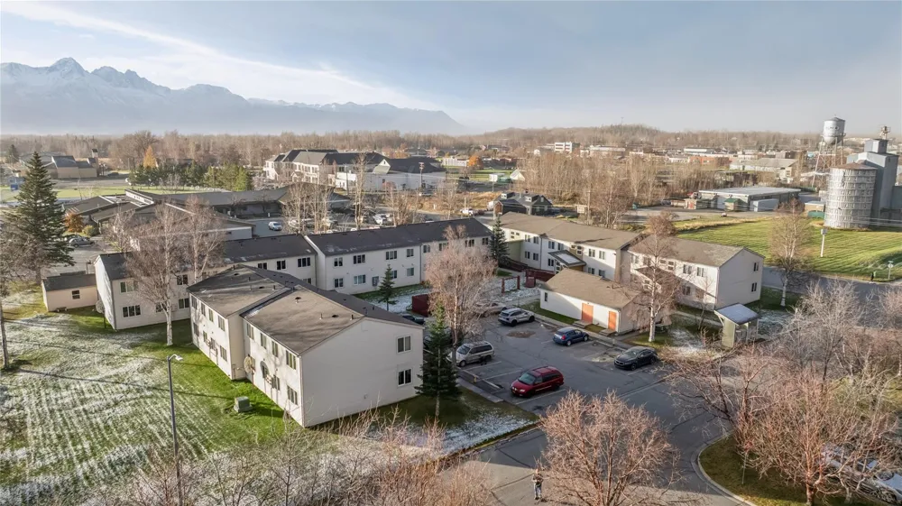 424 E Dogwood Ave Palmer, AK 99645