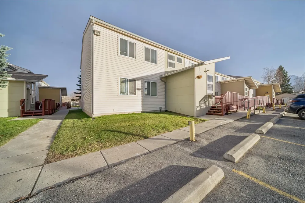 424 E Dogwood Ave Palmer, AK 99645