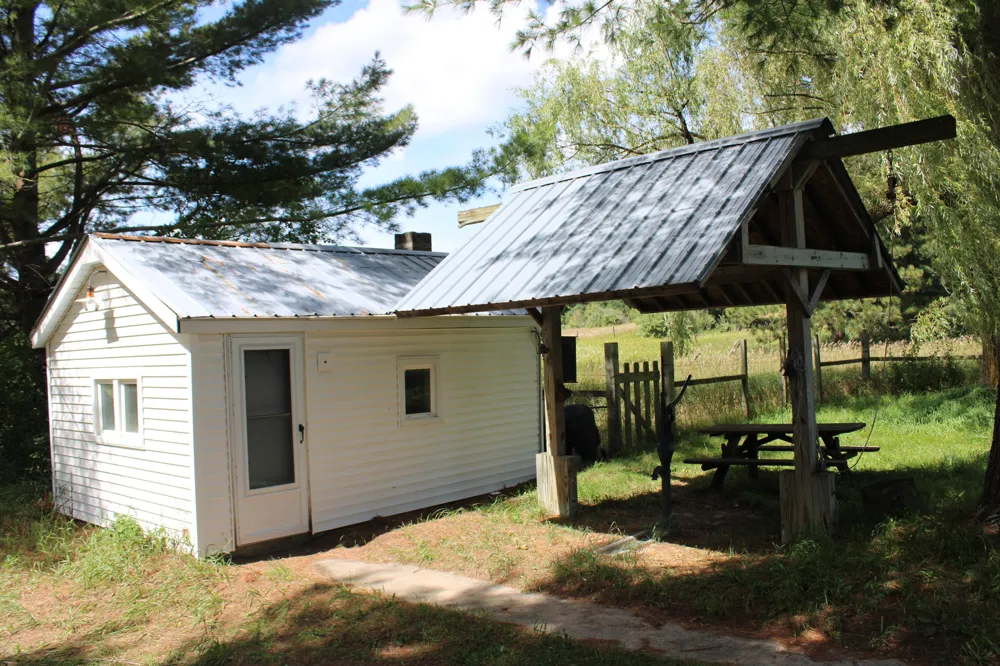 2838 W Trask Lake Rd Barton City, MI 48705