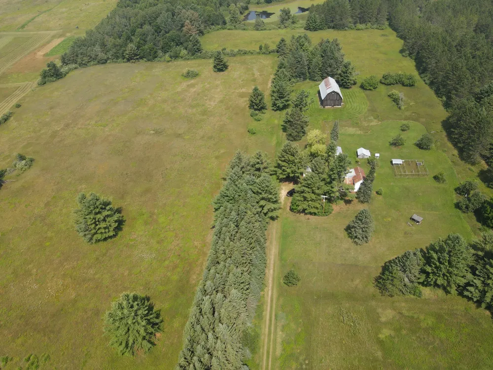 2838 W Trask Lake Rd Barton City, MI 48705