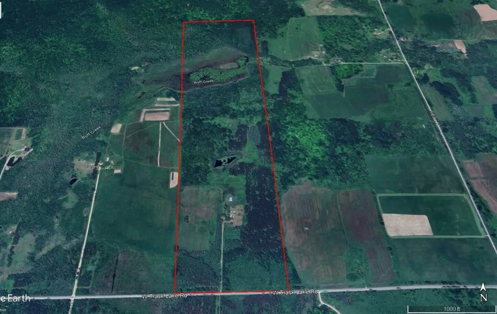 2838 W Trask Lake Rd Barton City, MI 48705