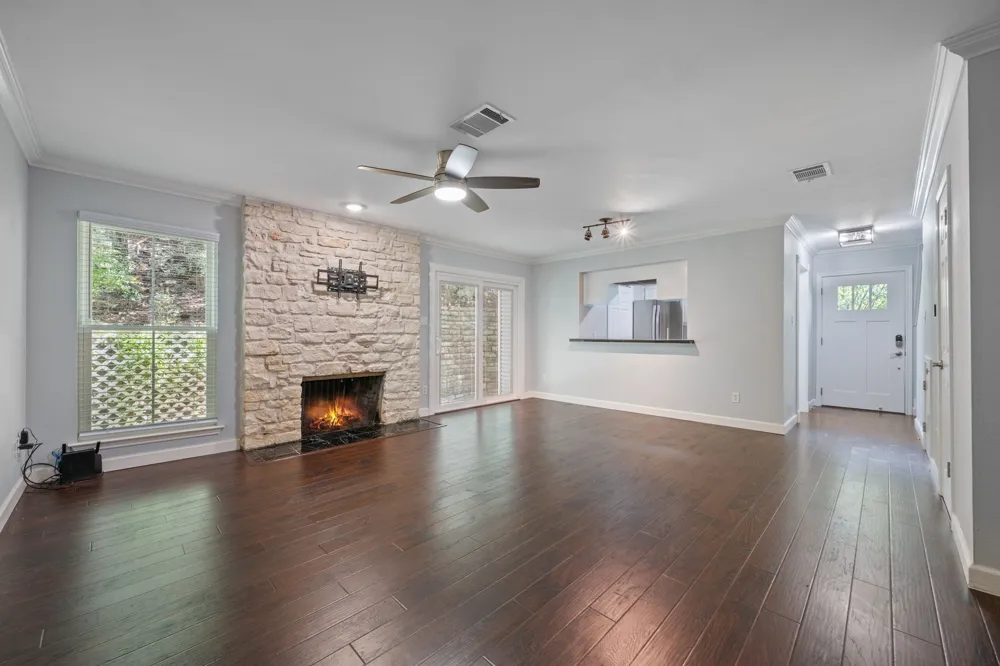 6727 Old Quarry Lane