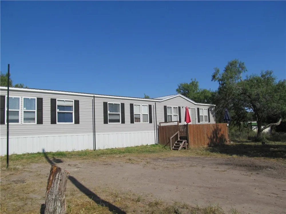316 CR 175 Sandia, TX 78383