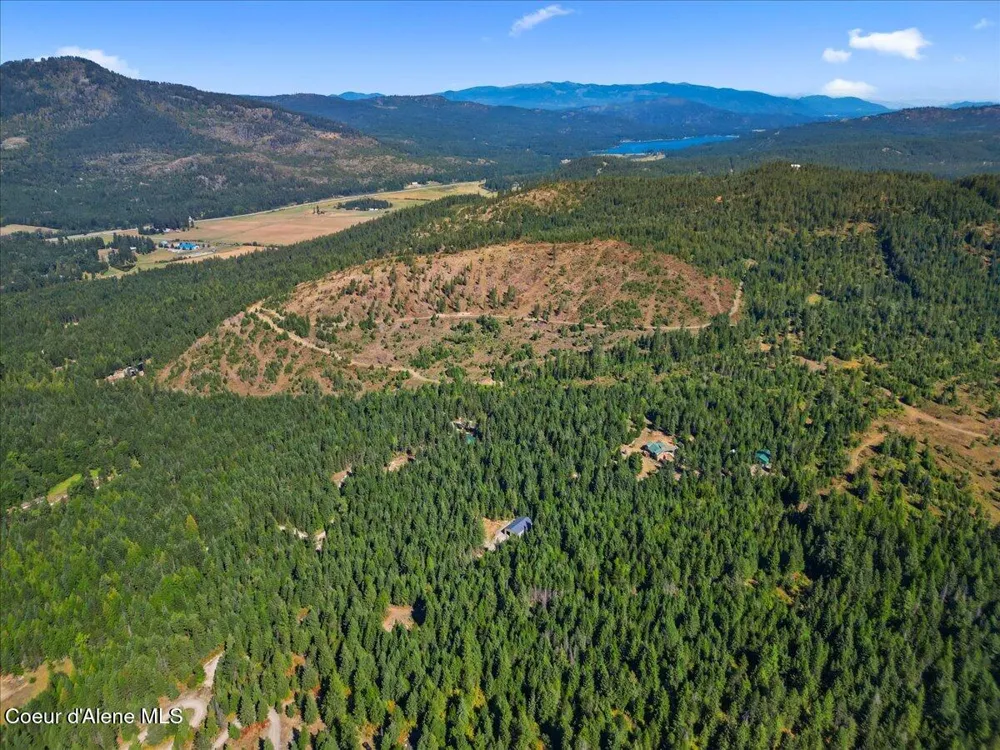 662 Homestead Hollow Road Careywood, ID 83809