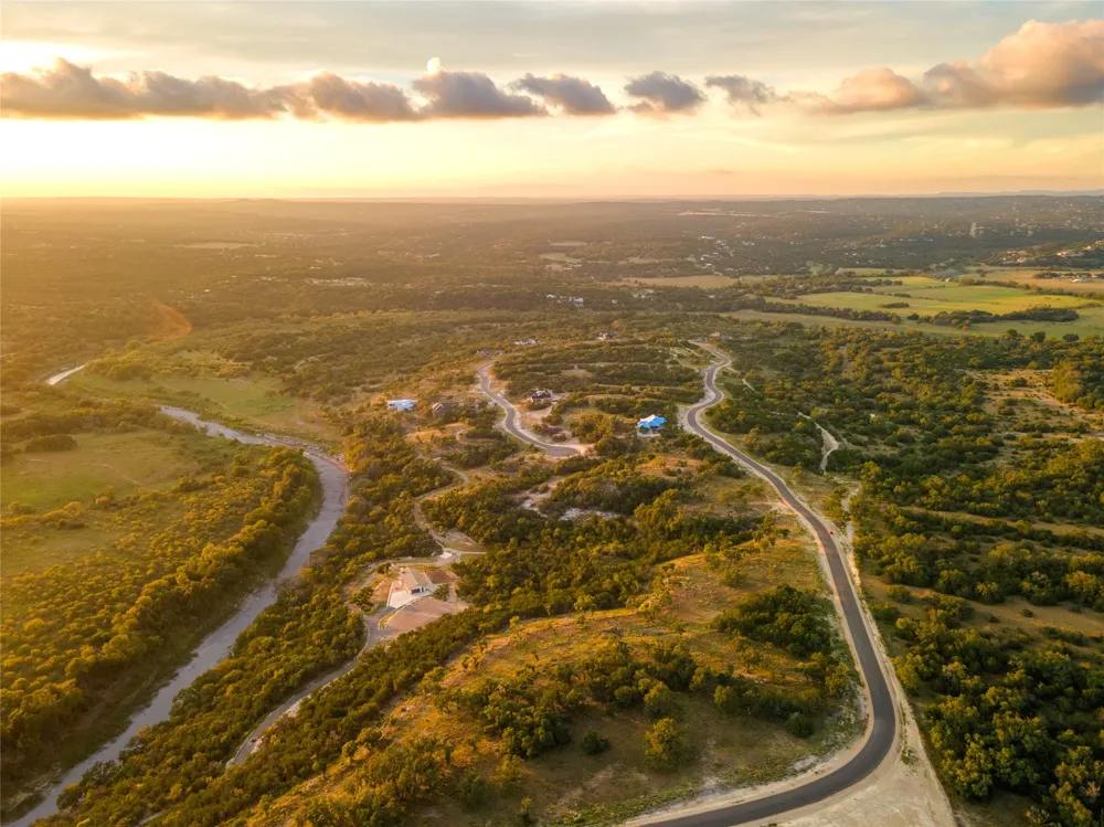 1853 Paradise Parkway Canyon Lake, TX 78133