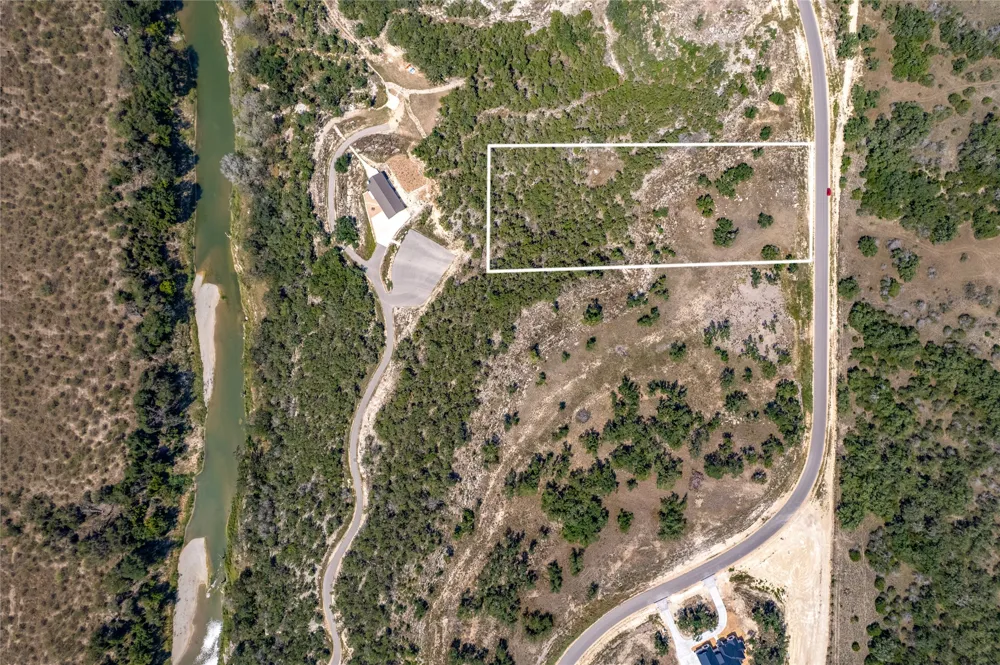 1853 Paradise Parkway Canyon Lake, TX 78133