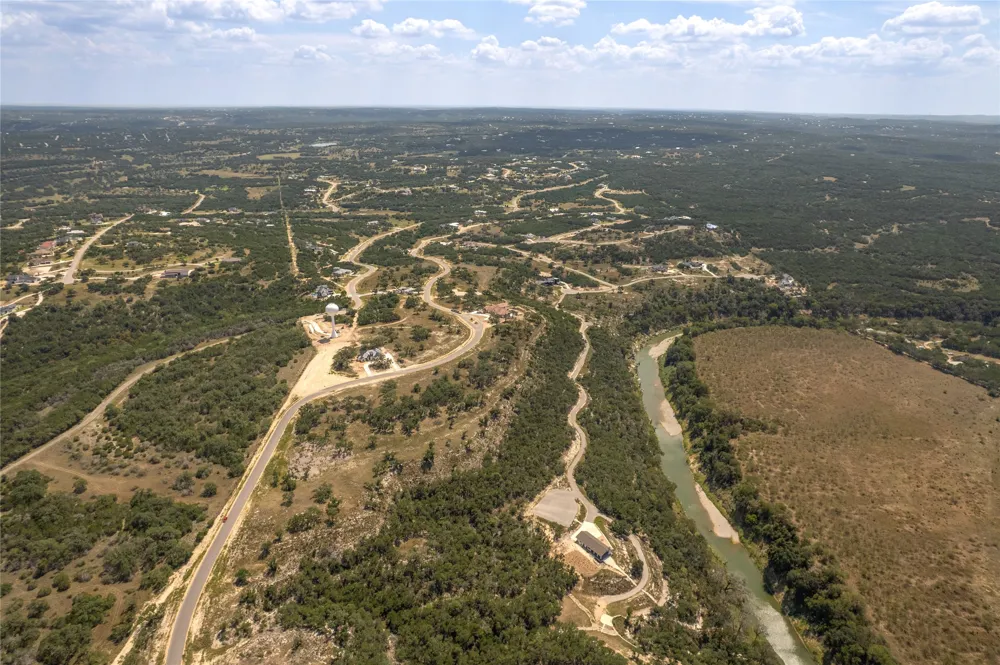 1853 Paradise Parkway Canyon Lake, TX 78133